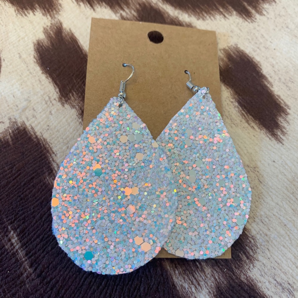 Blue teardrop earrings